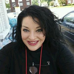 Meet your Posher, Kim